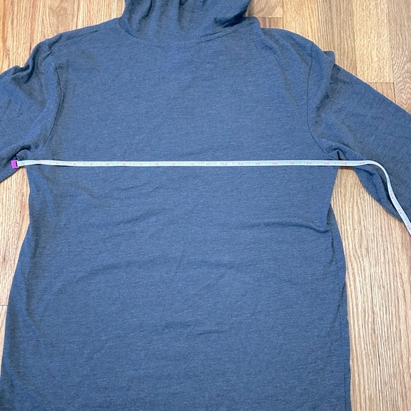 Walt Disney World Mickey Mouse Hooded Sweatshirt Blue Small Long Sleeved Shirt - Picture 4 of 5